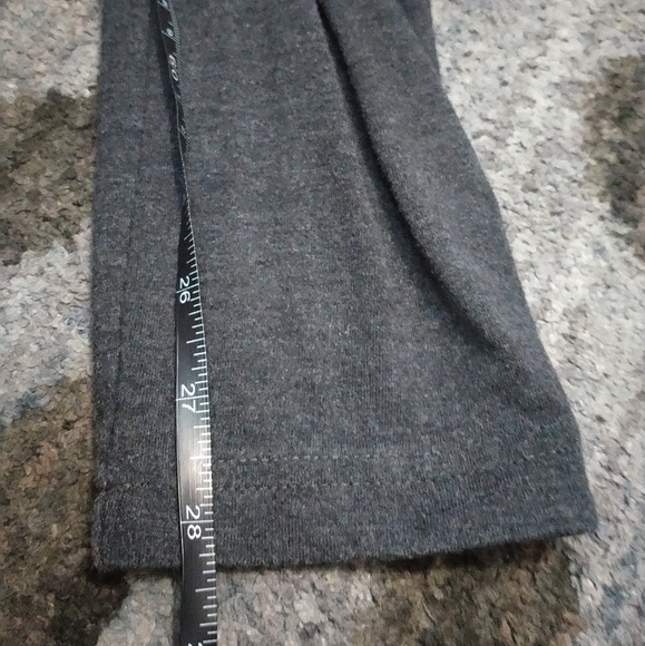 Aeropostale Gray Mid Rise Leggings sz M - Picture 10 of 10